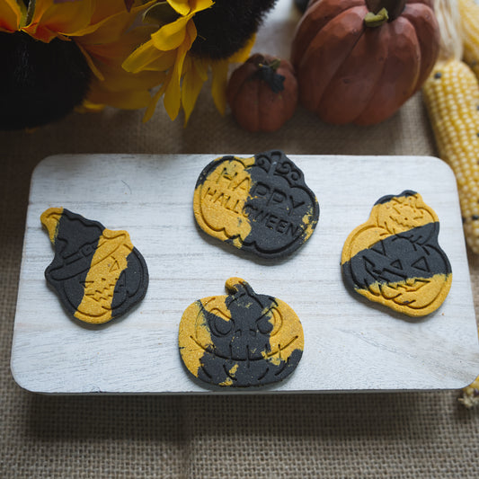 Spooky Snack-O-Lanterns